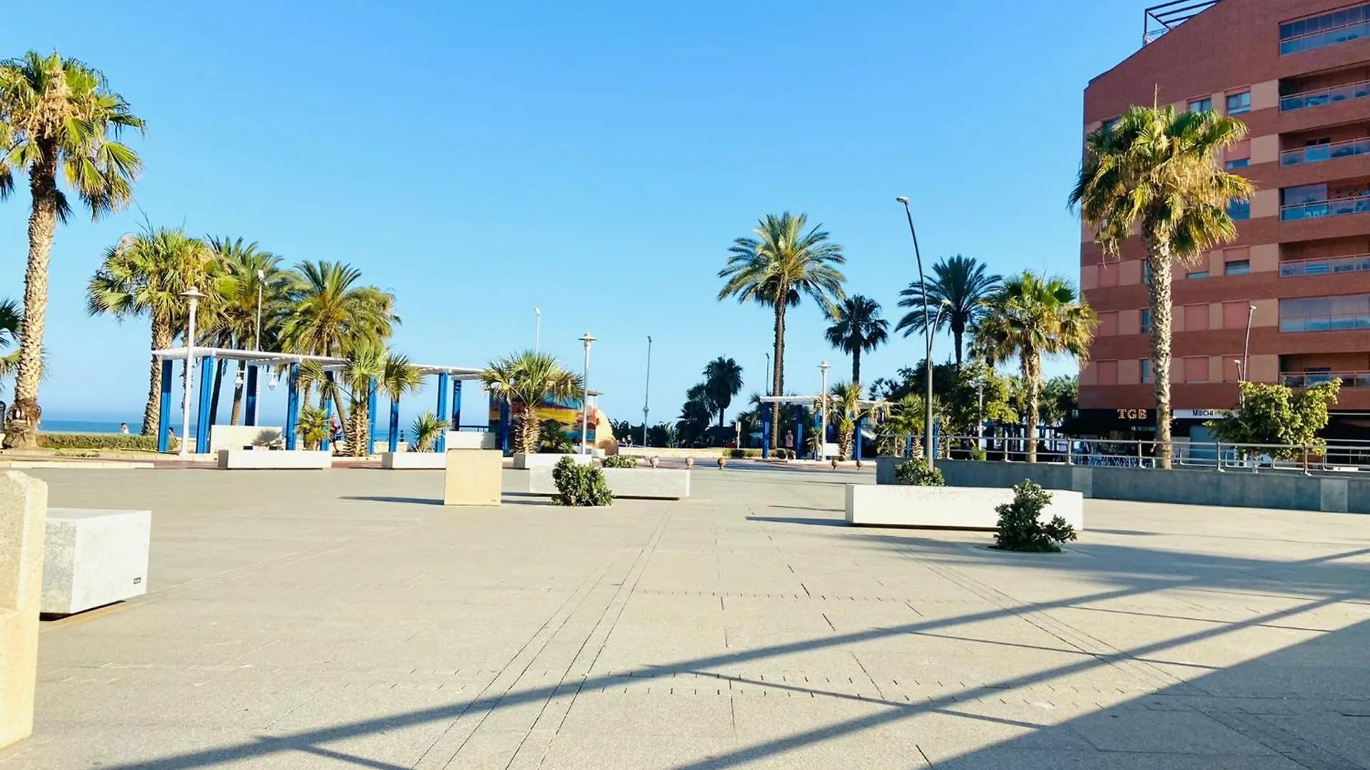 Alojate Frente Al Mar By Mo Apartment Malaga Spain