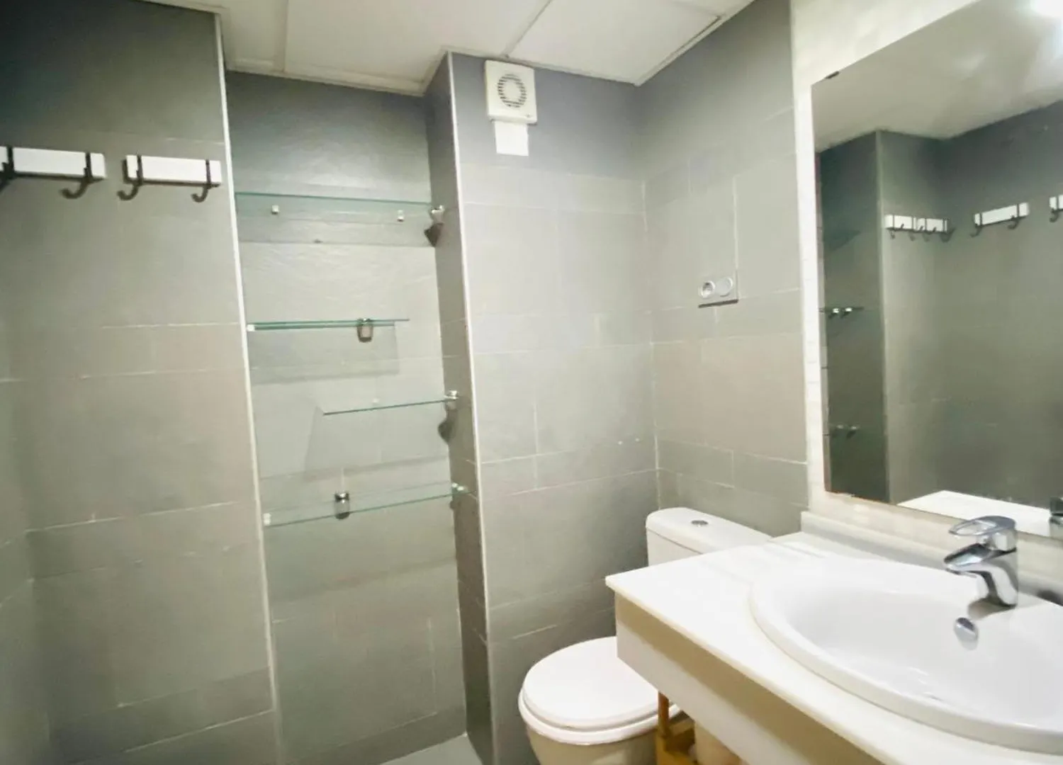 Alojate Frente Al Mar By Mo Apartment Malaga Spain